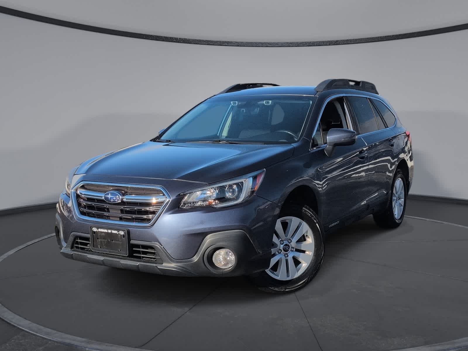 2018 Subaru Outback Premium's photo