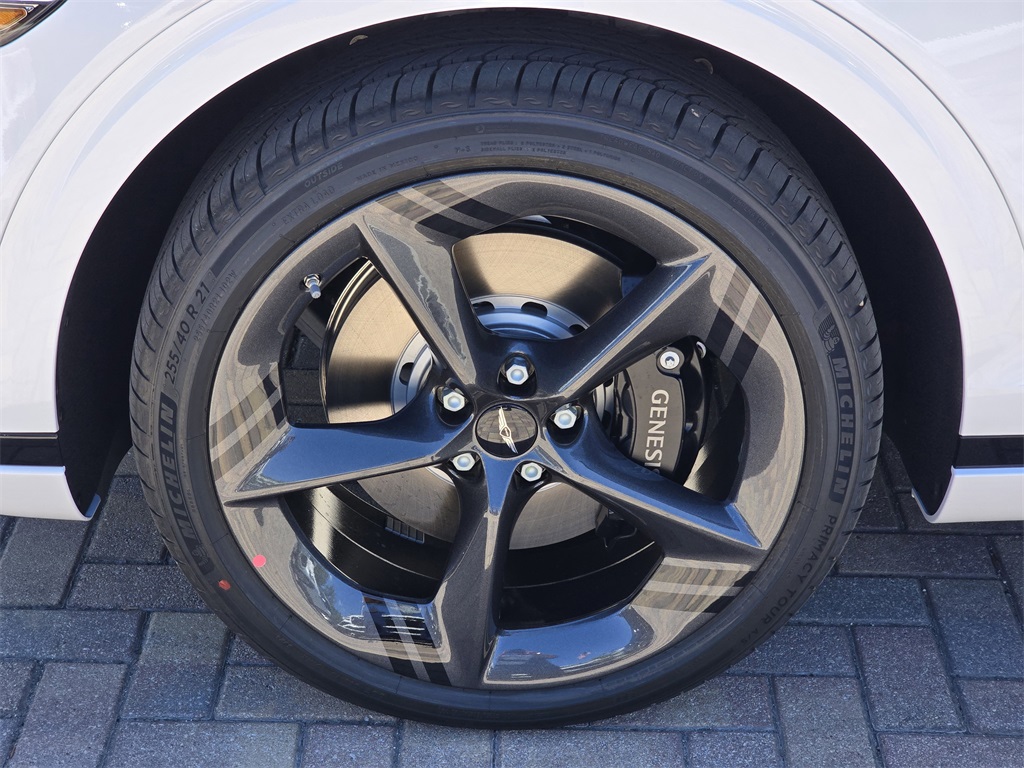 2026 Genesis GV70 2.5T Sport Prestige photo 5