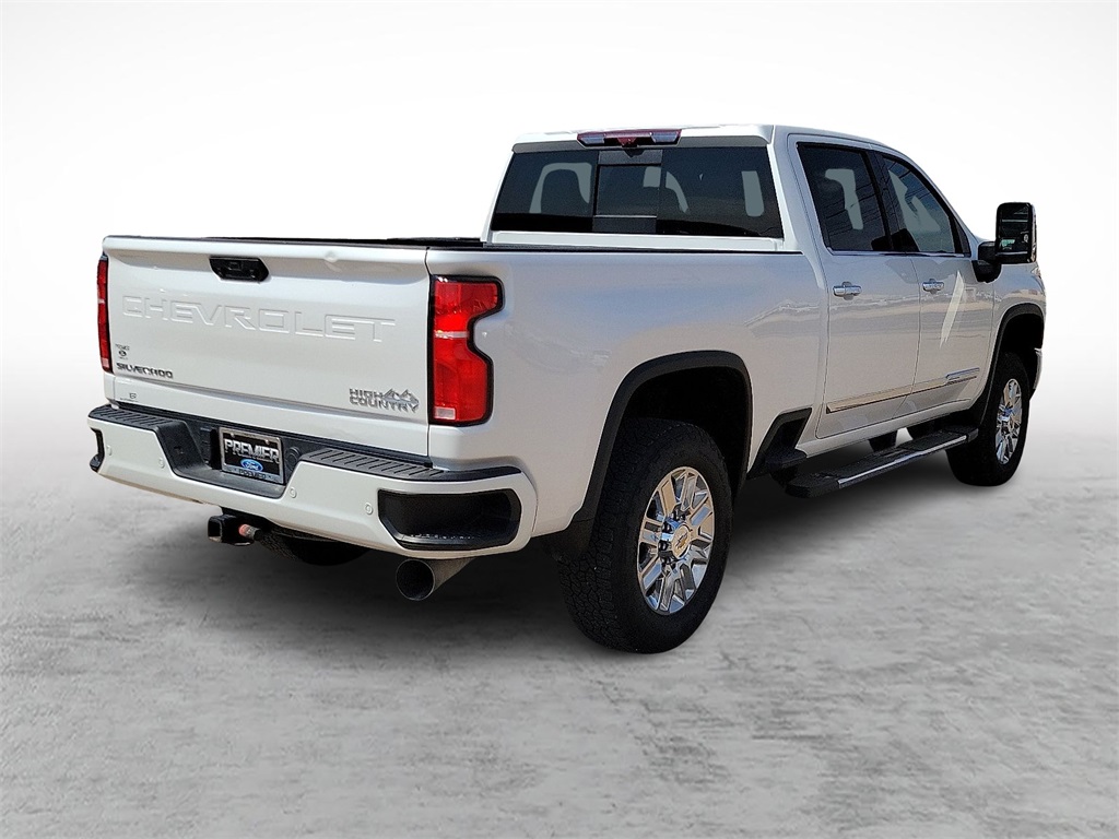 2024 Chevrolet Silverado 2500HD High Country photo 11