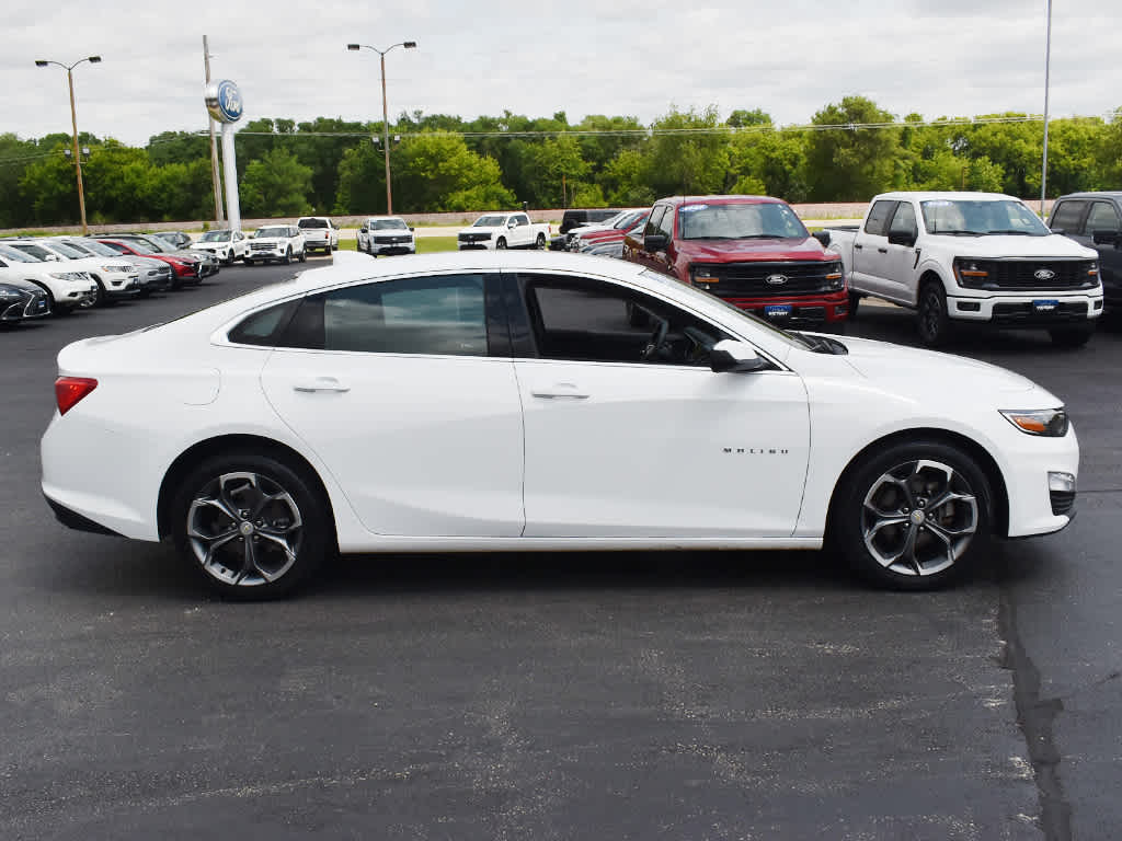 2024 Chevrolet Malibu 1LT photo 13