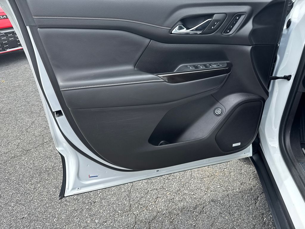 2023 Gmc Acadia AT4 photo 6