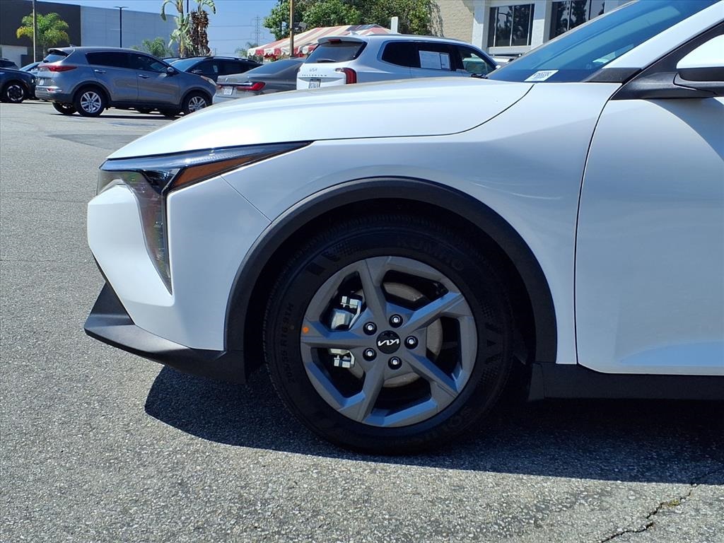 2025 Kia K4 LXS photo 15