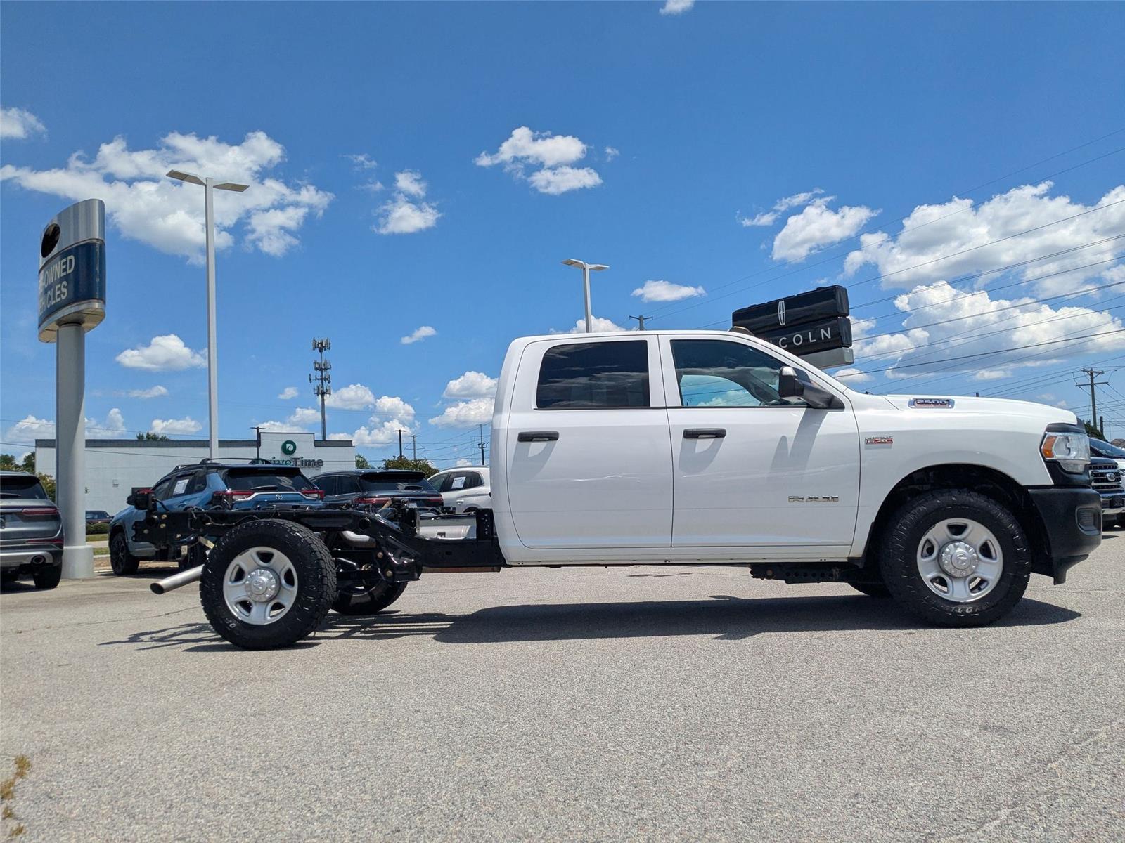2022 Ram 2500 Tradesman photo 4