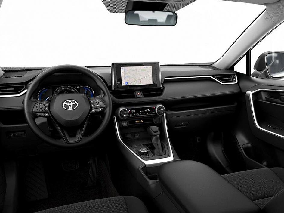 2025 Toyota RAV4 LE's photo