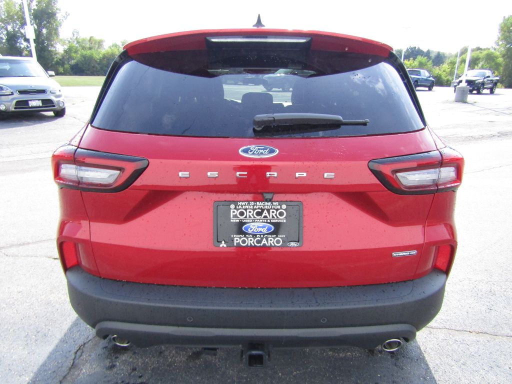 2025 Ford Escape ST-Line Select photo 5