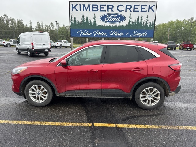 Used 2020 Ford Escape SE with VIN 1FMCU9G63LUC38448 for sale in Pine River, Minnesota