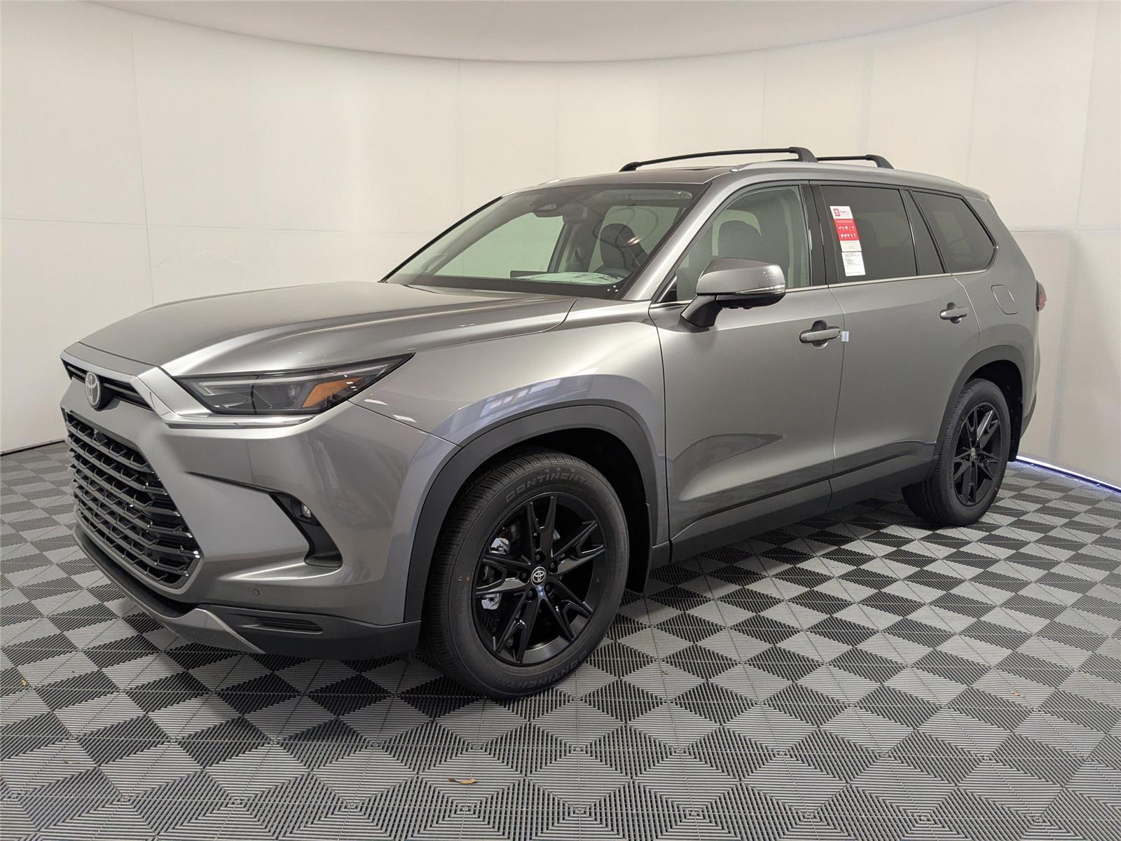 2026 Toyota Grand Highlander Platinum's photo