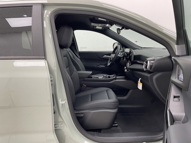 2026 Chevrolet Equinox LT photo 13