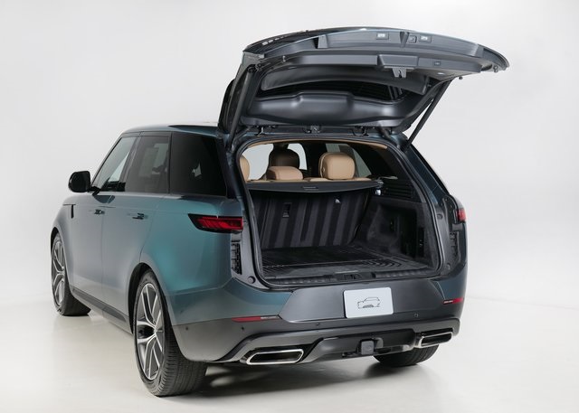 2023 Land Rover Range Rover Sport SE photo 17