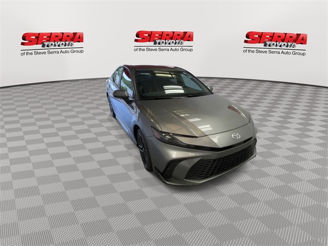 2025 Toyota Camry photo 3
