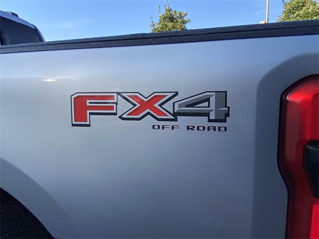 2023 Ford F-250 Lariat photo 8