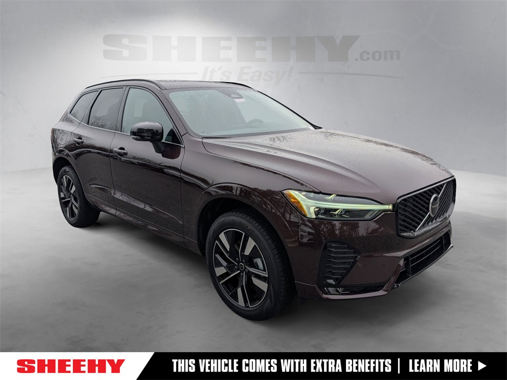 2026 Volvo XC60 Core's photo