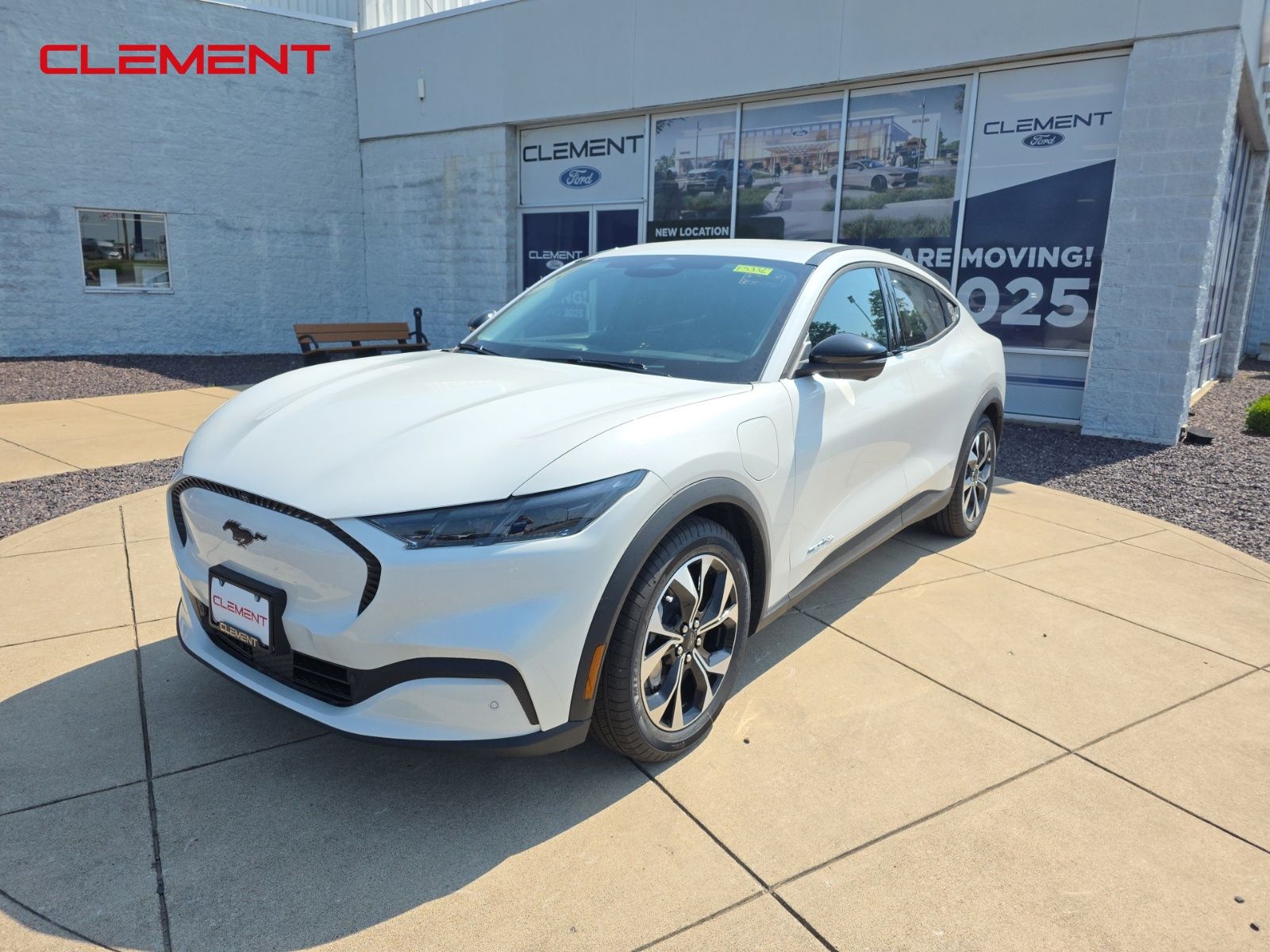 2025 Ford Mustang Mach-E Select AWD's photo