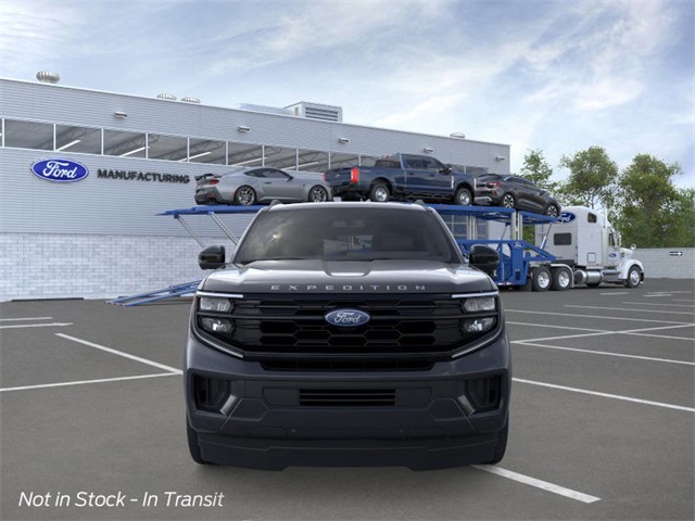 2025 Ford Expedition photo 4