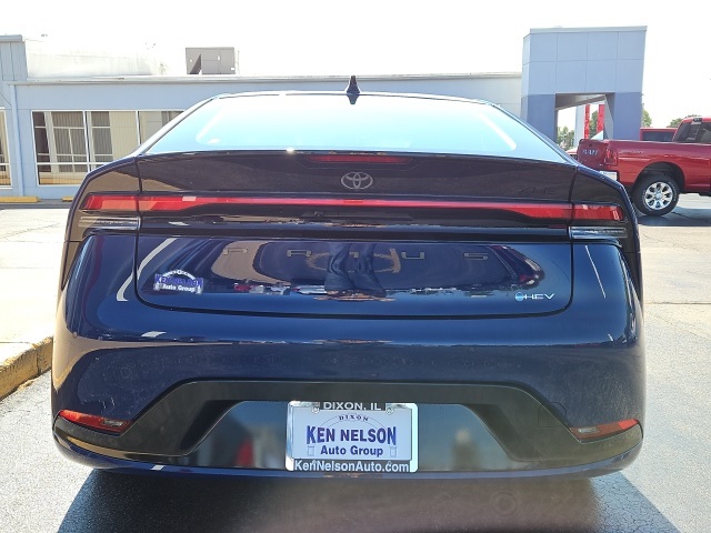 2026 Toyota Prius XLE photo 6