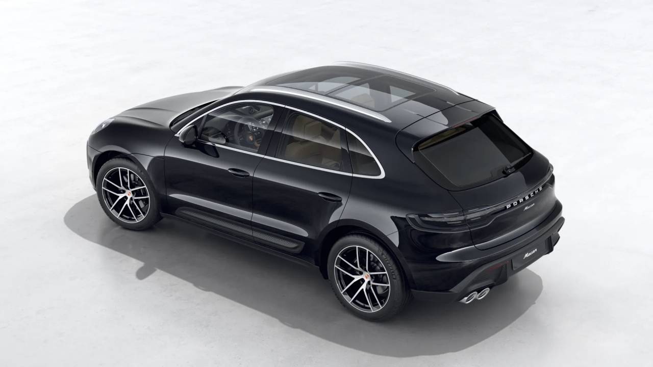 2026 Porsche Macan T photo 4