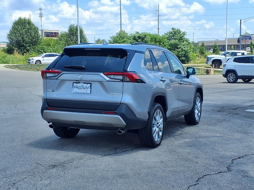 2024 Toyota RAV4 Limited photo 3