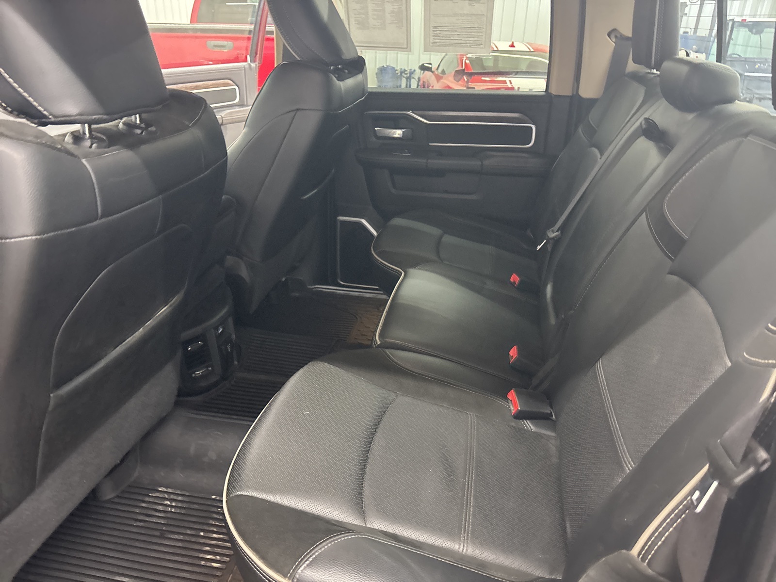 2021 Ram 2500 Laramie photo 25