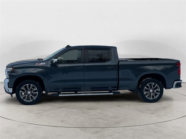 2020 Chevrolet Silverado 1500 LT photo 2