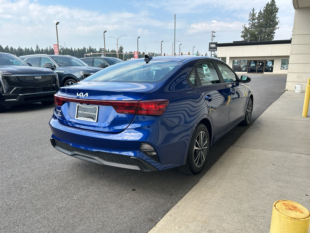 2024 Kia Forte LXS photo 4