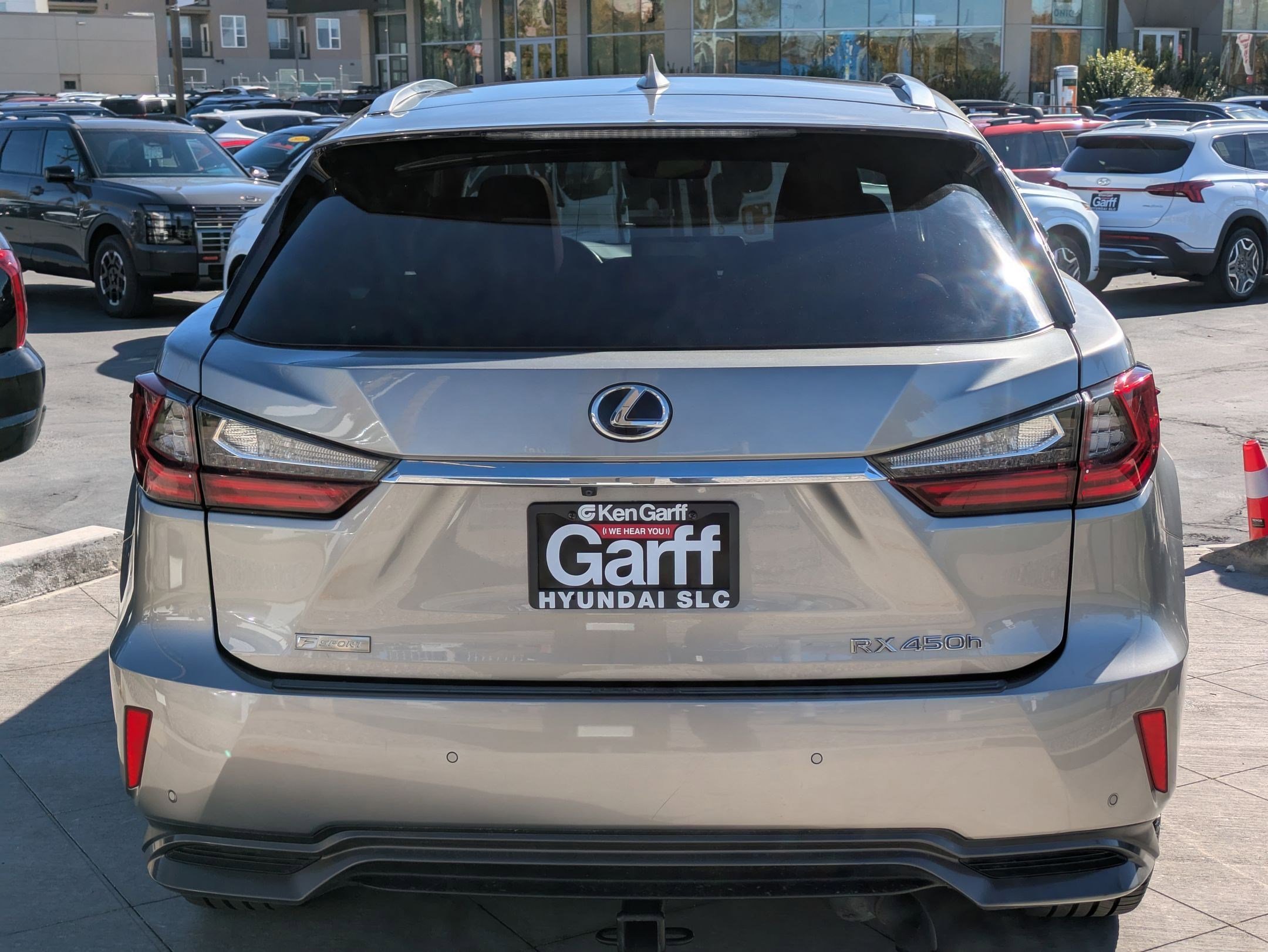 2019 Lexus RX 450h photo 4
