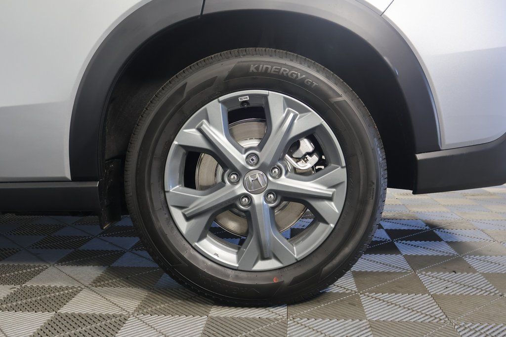 2026 Honda HR-V LX photo 5