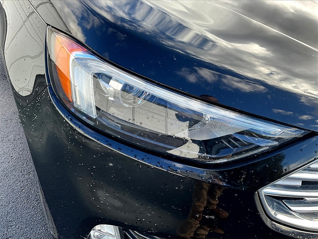 2022 Ford Edge Titanium photo 30