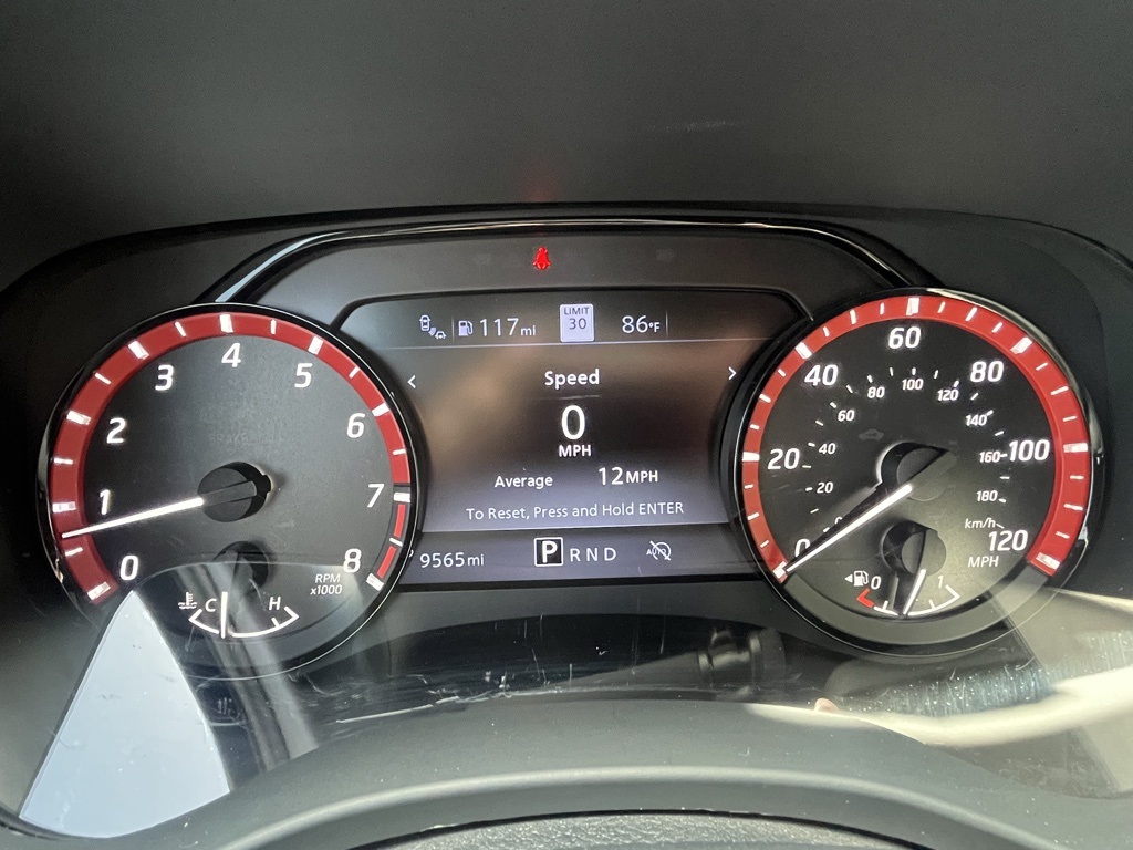 2024 Nissan Frontier PRO-X photo 9