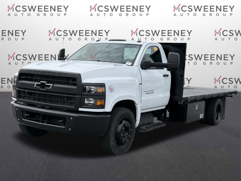 2024 Chevrolet Silverado 4500 Medium Duty Chassis Cab Work Truck's photo
