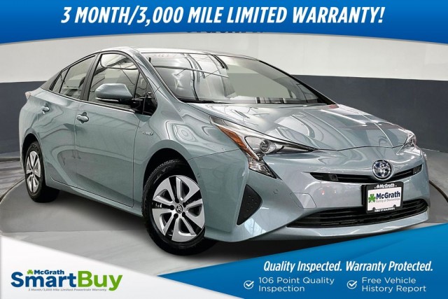 2017 Toyota Prius Three's photo