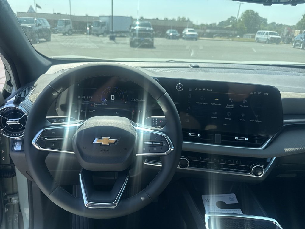 2026 Chevrolet Equinox LT photo 18