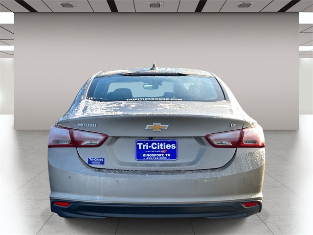 2024 Chevrolet Malibu Premier 2LT photo 4