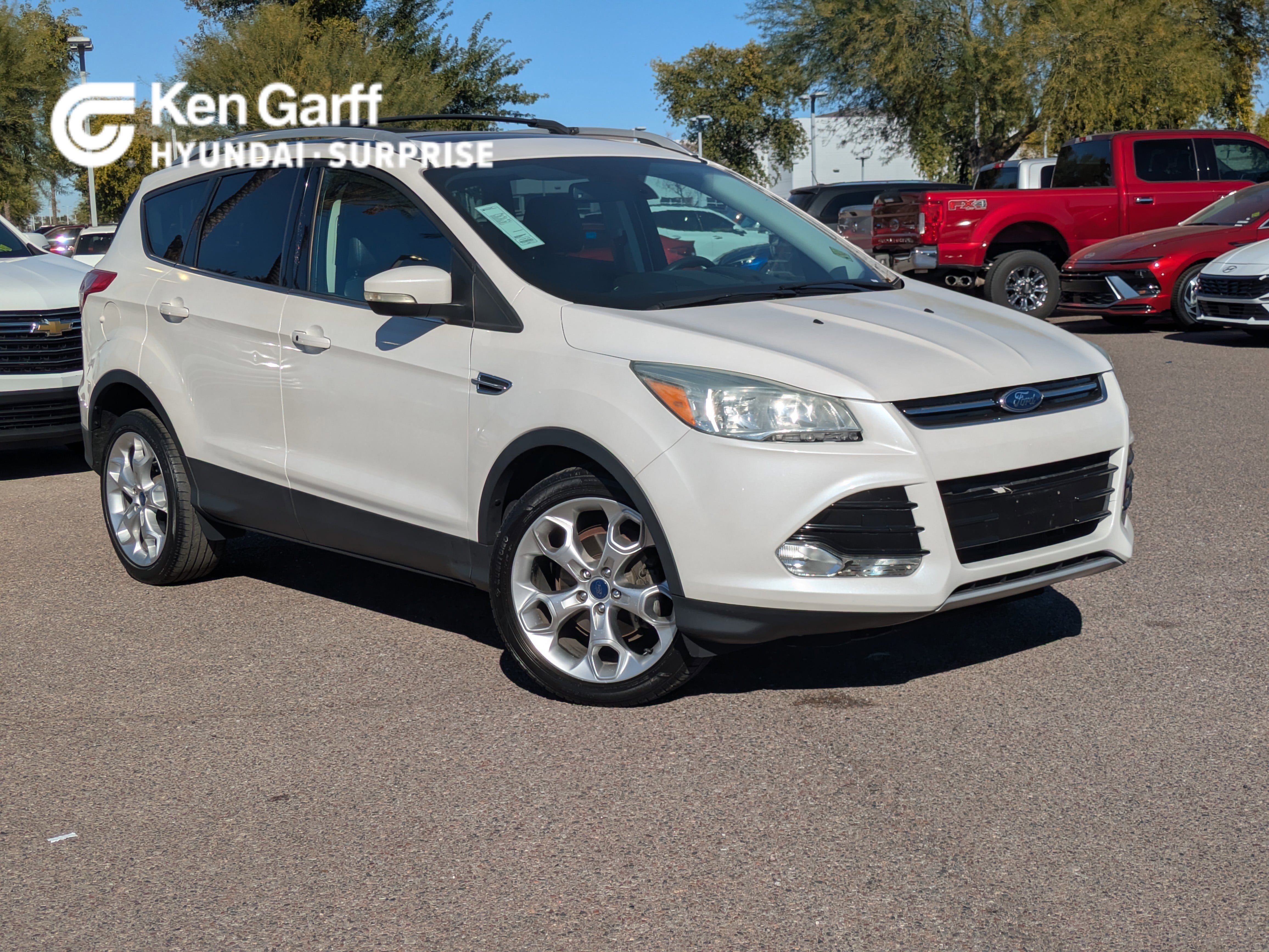 2016 Ford Escape Titanium's photo