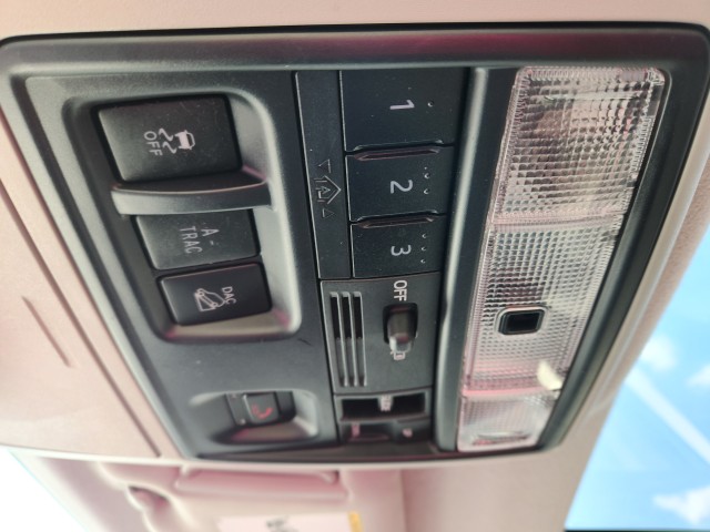 2021 Toyota 4Runner Limited photo 4