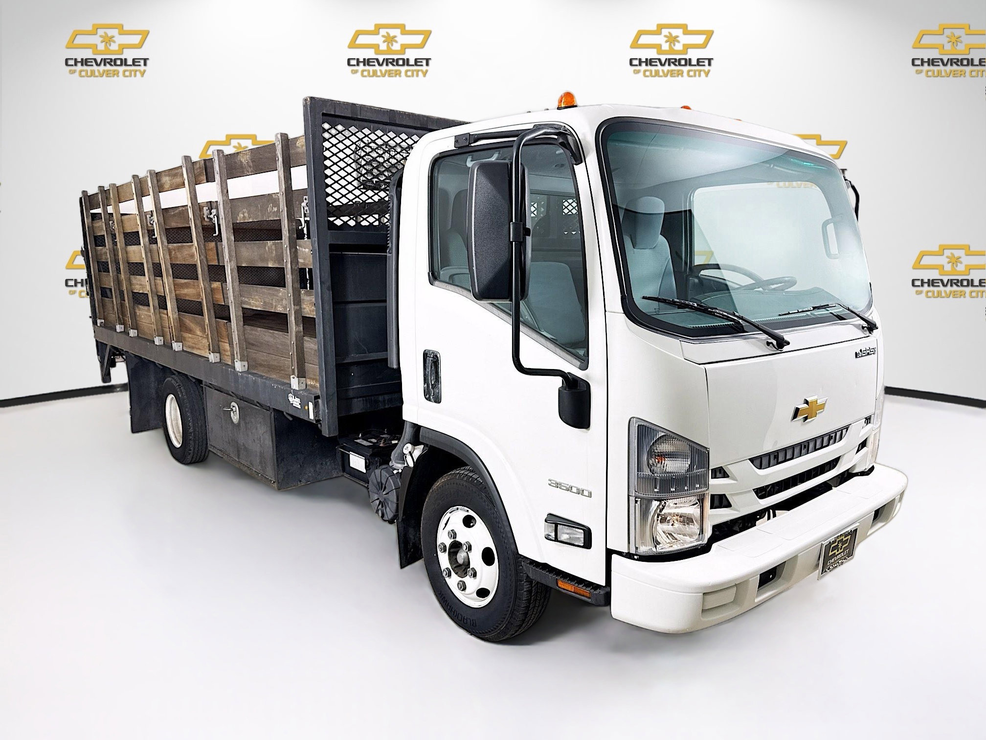 2020 Chevrolet Low Cab Forward Base's photo