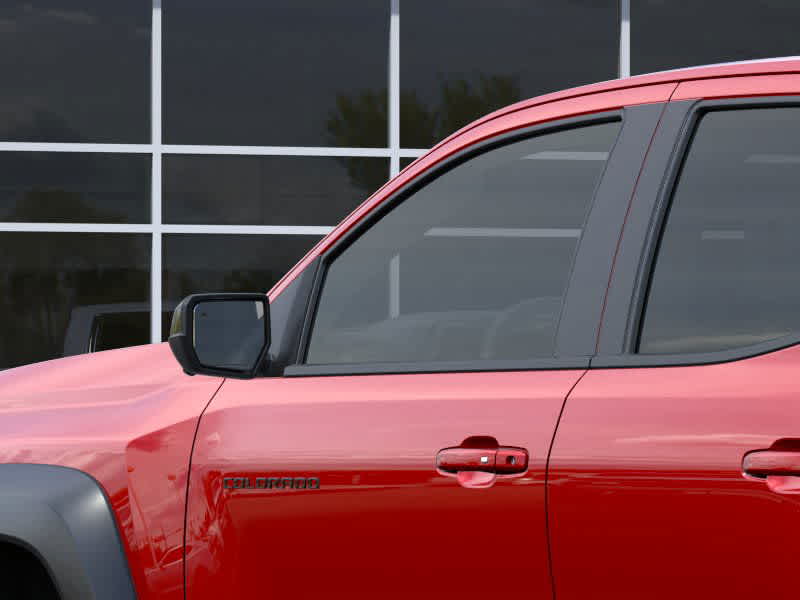 2026 Chevrolet Colorado ZR2 photo 12