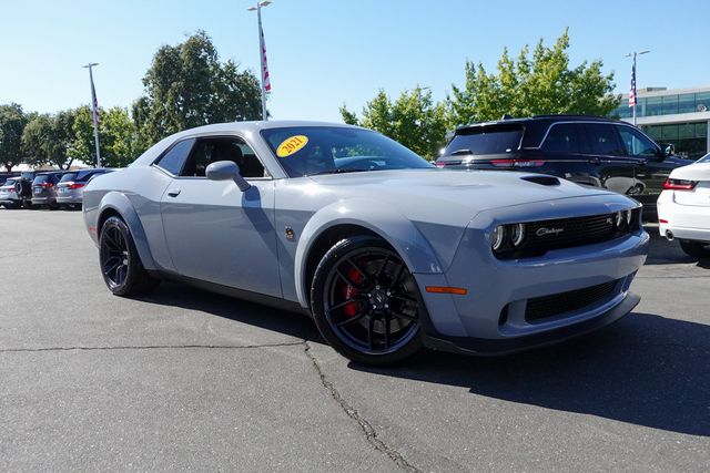 2021 Dodge Challenger R/T Scat Pack Widebody photo 2