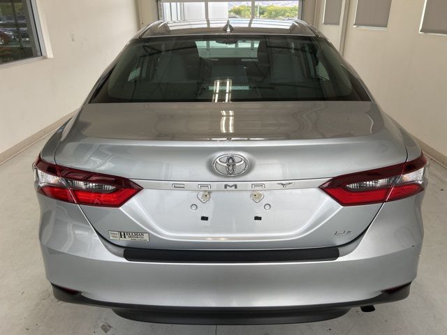 2023 Toyota Camry LE photo 4