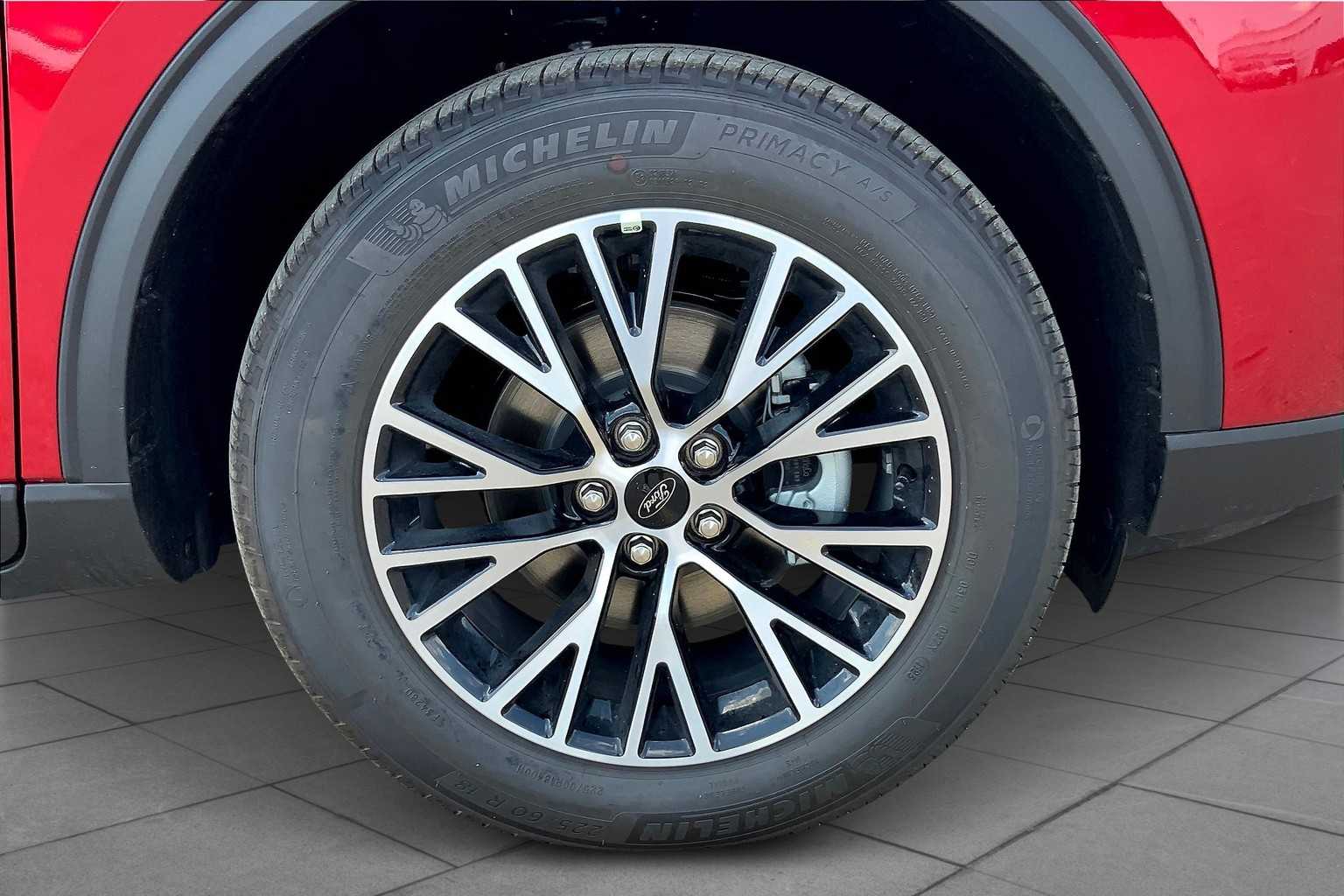2025 Ford Escape Plug-In Hybrid photo 10