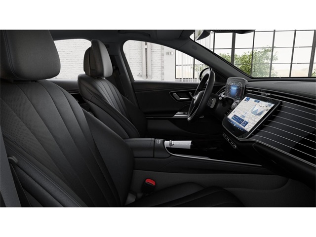 2025 Mercedes Benz E 350 4MATIC photo 4