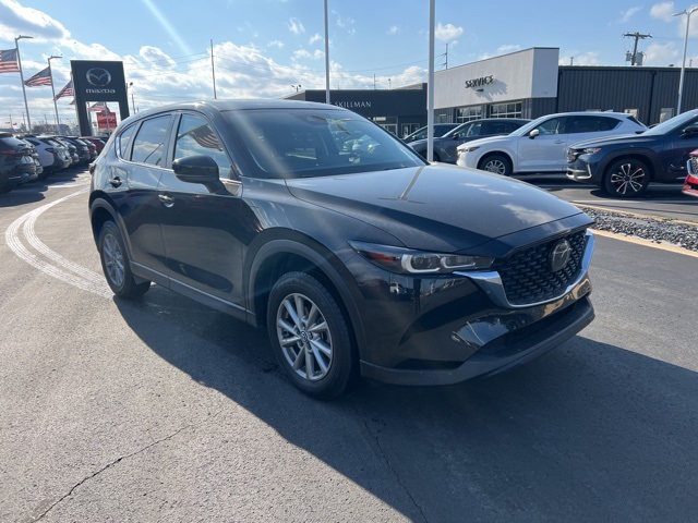 2023 Mazda CX-5 S Preferred package