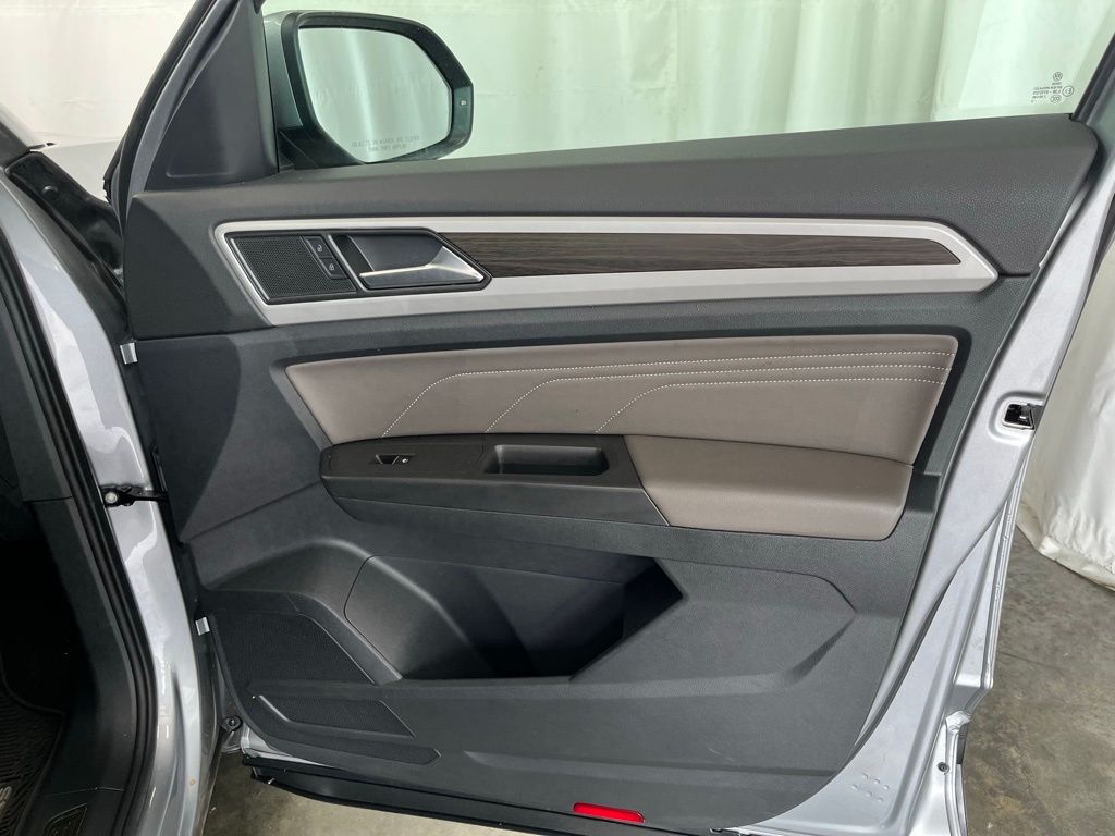 2022 Volkswagen Atlas V6 SE Technology photo 11