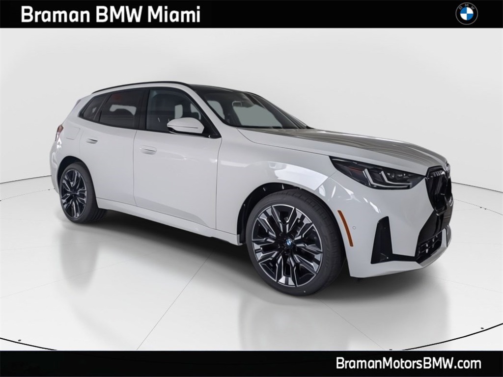 2026 BMW X3 30's photo