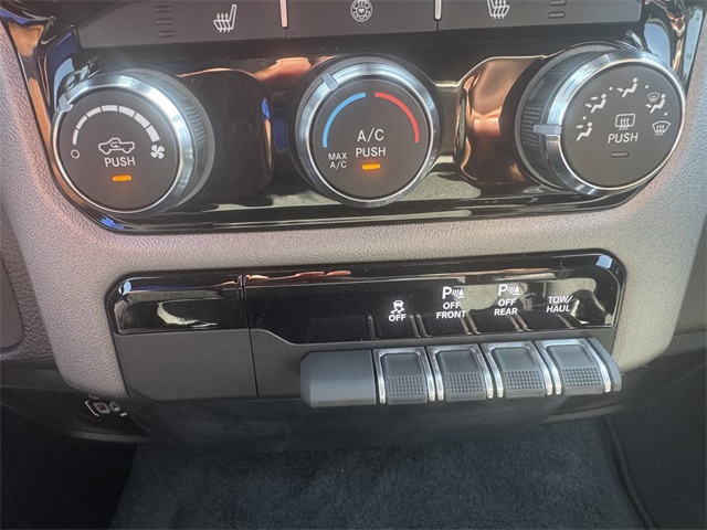 2025 Ram 1500 Big Horn photo 26