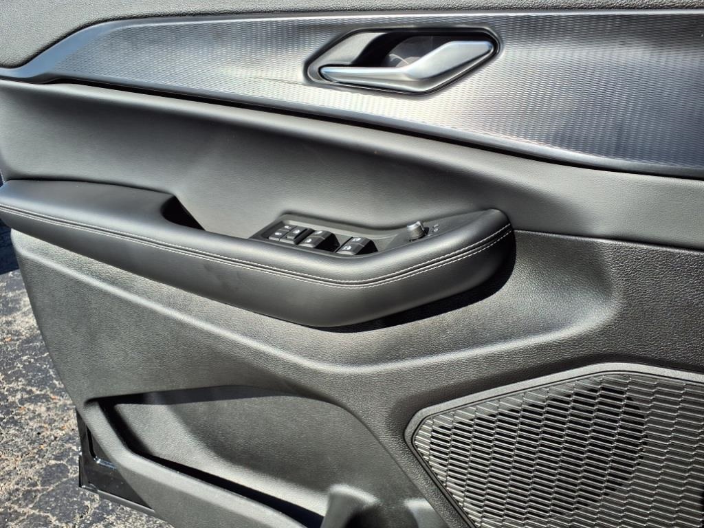 2025 Jeep Grand Cherokee Altitude X photo 4