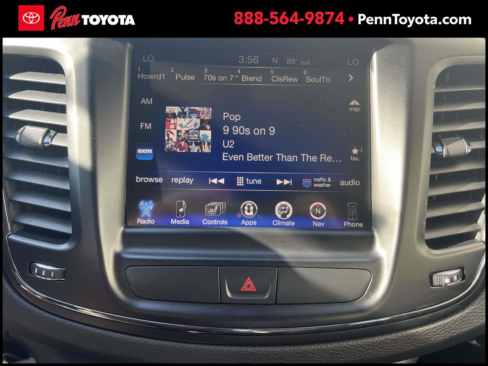 2016 Chrysler 200 S photo 21