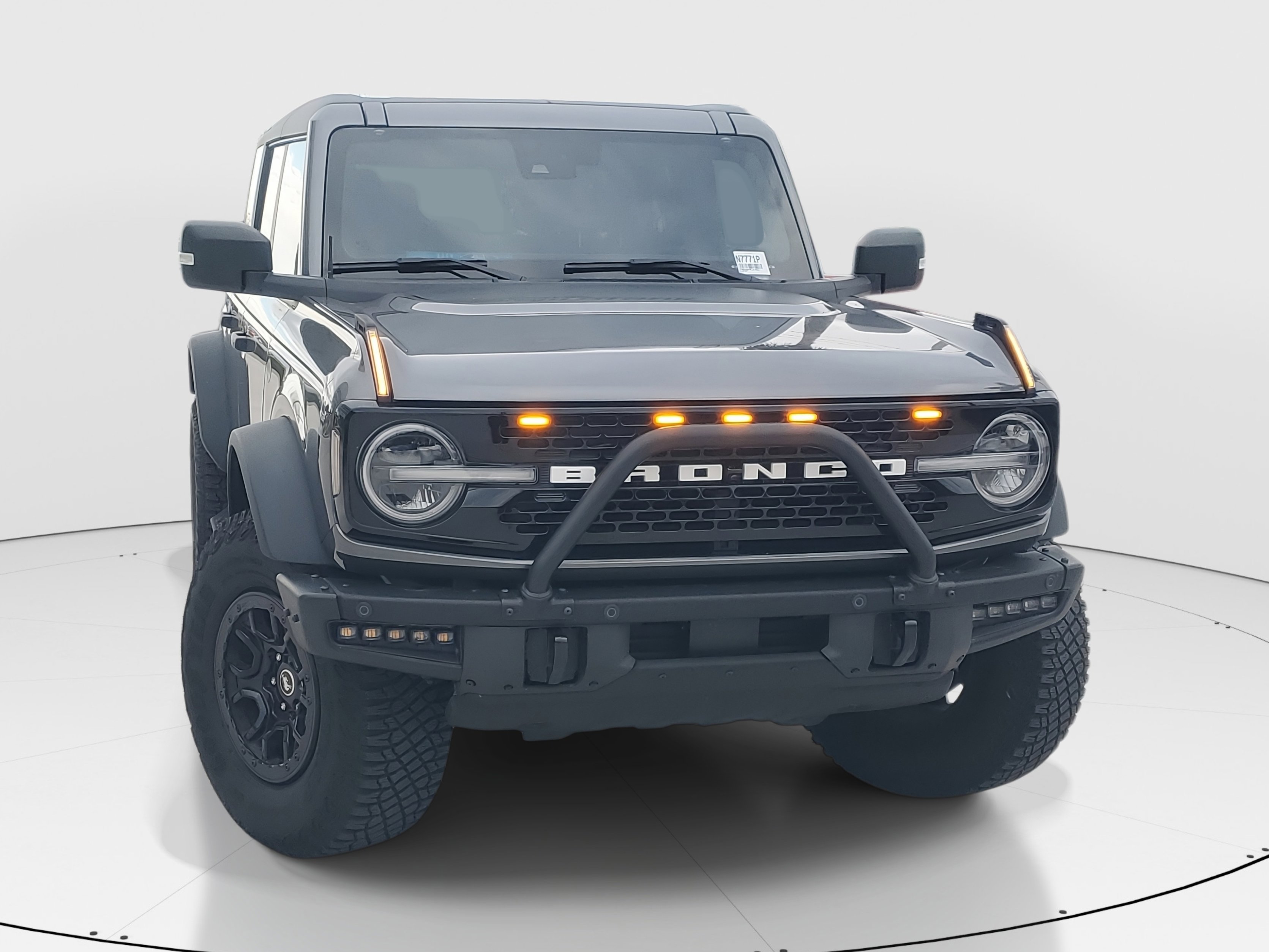 2023 Ford Bronco Wildtrak photo 2