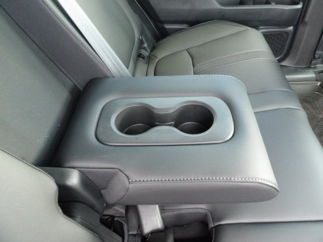 2026 Honda Passport photo 38
