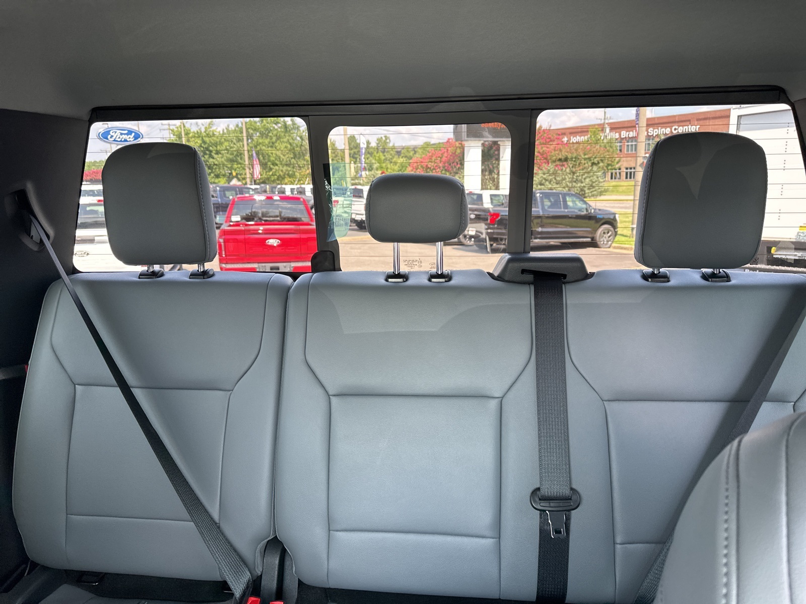 2025 Ford F-350 photo 15