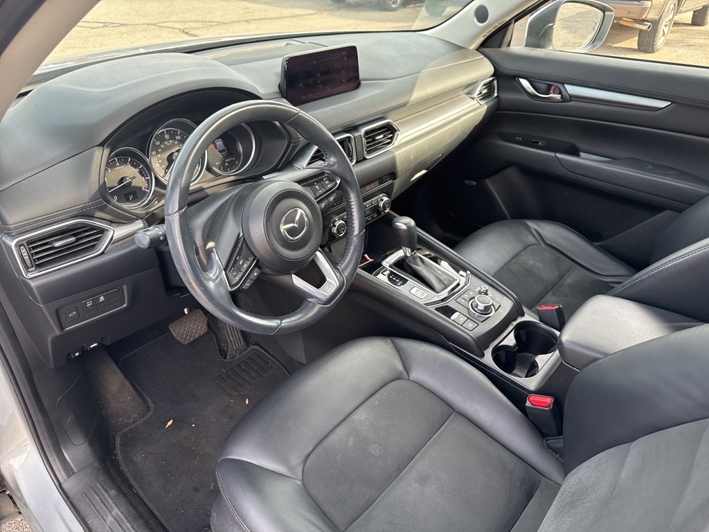 2018 Mazda CX-5 Touring photo 2